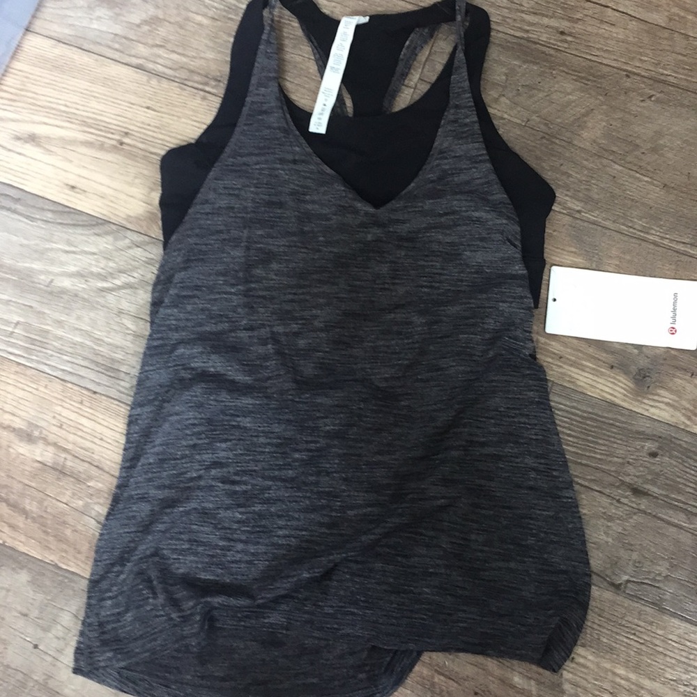 Lululemon twist and toil tank